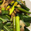 キュキュットさん's cooksnap of when they made 舞茸とにんにくの芽のオイスターソース炒め.