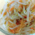 xyzクック's cooksnap of when they made 映えより美味さだ！☆塩昆布deモヤシ炒め.