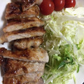 クック2H9MD0☆'s cooksnap of when they made 簡単★塗って焼くだけ★豚の塩麹焼き.