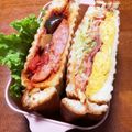 momナナ's cooksnap of when they made ハニーマスタードのベーコンホットサンド.