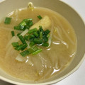 sayaendo＊'s cooksnap of when they made 定番★もやしと油揚げのお味噌汁★.