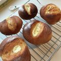 ねむねむ♪'s cooksnap of when they made お醤油チーズパン.