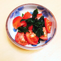 ★ぴよぴよ501★'s cooksnap of when they made トマトとワカメの酢の物.