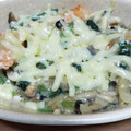 クリームドーナツ's cooksnap of when they made 鮭としめじとほうれん草のグラタン.