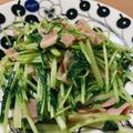 きまぐれごはんʕ•ᴥ•ʔ's cooksnap of when they made 水菜とベーコンのコンソメ炒め.