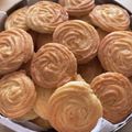 かおり（＊・ω・）'s cooksnap of when they made バラの花みたい！ 絞り出しクッキー.