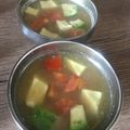 Yokchina's cooksnap of when they made アボカドとトマトのお味噌汁♪イタリア～ン.