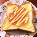 なーなちゃん's cooksnap of when they made いつもよりちょっと美味しいハムトースト.