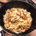 にゃんママ4キッズ's cooksnap of when they made あさり酒蒸し　バター醤油　簡単.
