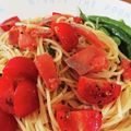 H☆2's cooksnap of when they made 簡単トマト・サーモン・大葉の冷製パスタ.