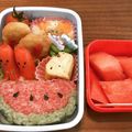 ryomama501's cooksnap of when they made デコふりで簡単夏のスイカ キャラ弁.