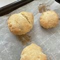 シングルアイシャドウ's cooksnap of when they made shozo風サクサクプレーンスコーン.