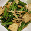 クックYP5QLM☆'s cooksnap of when they made つるむらさきと厚揚げの炒め物.
