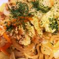 67luna's cooksnap of when they made 目玉焼きのっけ！ソース焼きそば.
