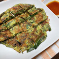 okamelove's cooksnap of when they made もずくとカニカマのチヂミ☆.