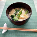 FGO☆'s cooksnap of when they made 小松菜と松山あげのほっこりお味噌汁♪.