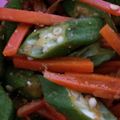 ☆テルエ☆'s cooksnap of when they made オクラと人参の胡麻和え.