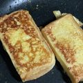 しろんす's cooksnap of when they made フレンチトースト『何食べ』#130.