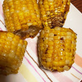タンソー's cooksnap of when they made 焼きとうもろこし♪4分茹でて2分焼くだけ.