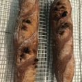 燃える闘魂ママ's cooksnap of when they made 黒フランス（自家製酵母ver.）.