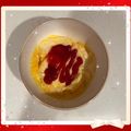 ☆hironon☆'s cooksnap of when they made レンジで簡単♬ふわふわ卵チーズ.