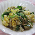 miyuki12's cooksnap of when they made ネギたまエノキの炒め物.