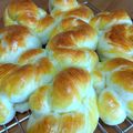 ちーまぐ's cooksnap of when they made HBで♡生クリームブリオッシュ風食パン.