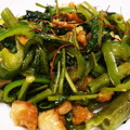 みぽぴぽ's cooksnap of when they made 空芯菜と冷凍唐揚げの唐辛子炒め.