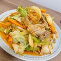 ＊＊めろん＊＊'s cooksnap of when they made 余り物で節約豚キムチ炒め.