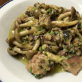 クックMWJXMB☆'s cooksnap of when they made 〈くらし薬膳〉きのこのサバ缶味噌炒め.