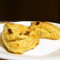 あきづきゆずりは's cooksnap of when they made 簡単♪レーズンとクルミのスコーン.