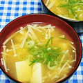 ととろ＆めい's cooksnap of when they made 簡単☆えのきと豆腐のお味噌汁.
