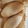 あんこだよ。's cooksnap of when they made 簡単♪ポリ袋で「チーズカレーパン」.