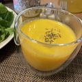 みみず◎'s cooksnap of when they made 簡単＆絶品♪人参の豆乳スープ.