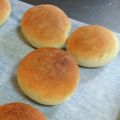 しまあか's cooksnap of when they made ＊ジェノベーゼソースでバジルパン＊.