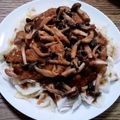 ポニーリボン's cooksnap of when they made 簡単☆鶏もものゴマ味噌キノコソースがけ.