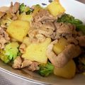HeppocoRey's cooksnap of when they made 豚バラとじゃがいもの甘辛炒め.