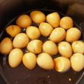 PEANUTS27☆'s cooksnap of when they made 【韓国風】絶品! うずらの卵の煮物.
