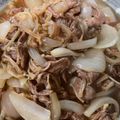 ＭＩ−ＳＡＮ's cooksnap of when they made 牛肉と玉ねぎのすき焼き風.