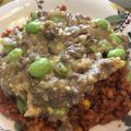 ♪でこ♪'s cooksnap of when they made 枝豆たっぷり！豚ミンチの卵とじ丼♪.