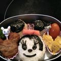 りこはるまこママ's cooksnap of when they made キャラ弁簡単ミニーちゃんおにぎり.