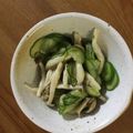 クック1FX93J☆'s cooksnap of when they made 胡瓜・しめじのナムル♪しめじ香る♪.