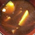 わたるんママ's cooksnap of when they made きのことじゃが芋のお味噌汁.