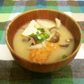 龍青空ママ's cooksnap of when they made ＊魚河岸あげとえのきのお味噌汁.