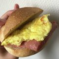 a_cossa's cooksnap of when they made 糖質制限ブランパンで！スパムエッグサンド.