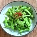＊＊ラテ＊＊'s cooksnap of when they made ☆簡単蒸し茹で枝豆のガーリックバター炒め.