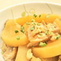 イエローバード's cooksnap of when they made 超簡単！鶏ももと大根の旨辛煮！！.