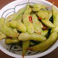 _り。's cooksnap of when they made ☆簡単蒸し茹で枝豆のガーリックバター炒め.