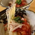 monemaruku's cooksnap of when they made トマト・大葉で☆さっぱりぶっかけそうめん.