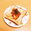 ★ぴよぴよ501★'s cooksnap of when they made おひとりさまパンがサクサクキムチトースト.